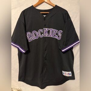Larry Walker #33 Colorado Rockies black authentic practice jersey.